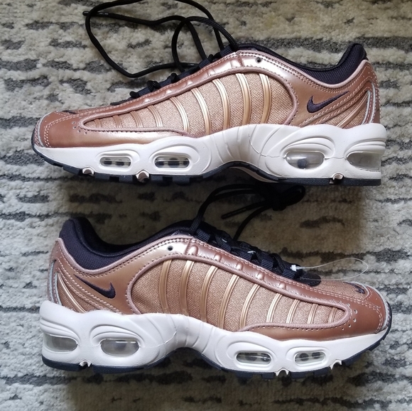 Nike Shoes - Nike Air Max Tailwind Iv 4 Size 7.5